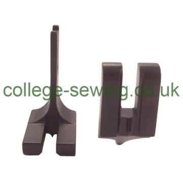 S94X1/8=3MM OUTSIDE DOUBLE PIPING FOOT